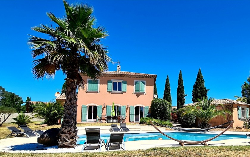 Location de vacances - Villa à Vauvert - Villa type Bastide et sa superbe piscine chauffée