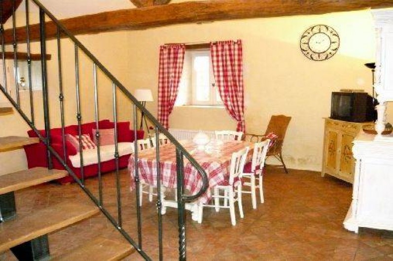 Location de vacances - Maison - Villa à Draché - Pièce à vivre très agréable de tout confort - TV TNT WIFI CHAINE HIFI