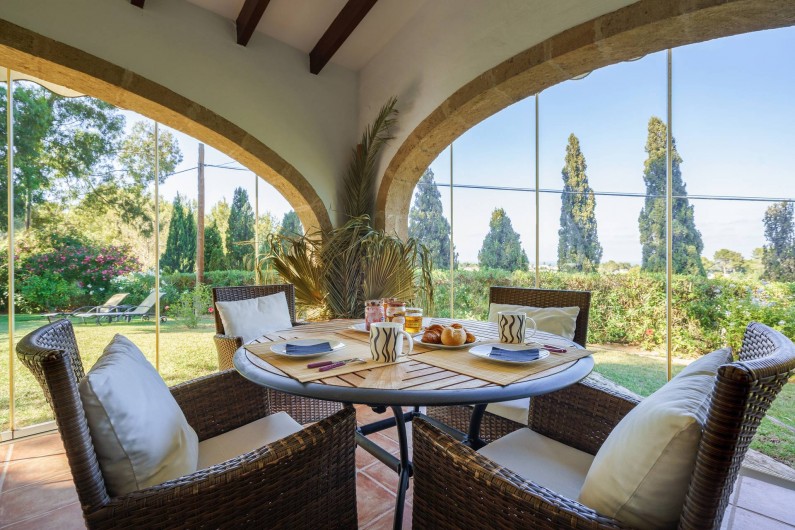 Location de vacances - Villa à Xàbia - COIN REPAS POUR 4 PERSONNES EN ALIGNEMENT DE LA SALLE A MANGER