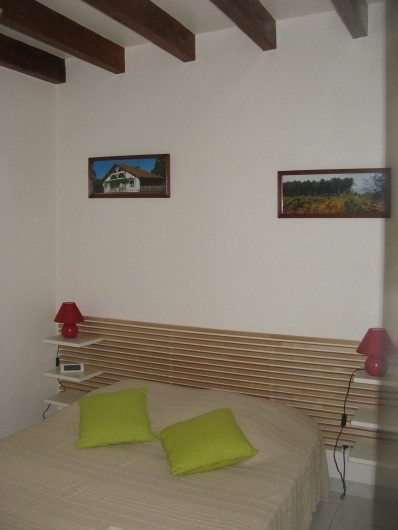 Location de vacances - Chalet à Morcenx Bourg - coin chambre lit 140