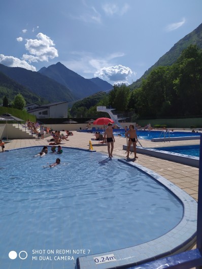 Location de vacances - Studio à Saint-Lary-Soulan - piscine municipale à 200m au milieu de la montagne, plongeoir 5m