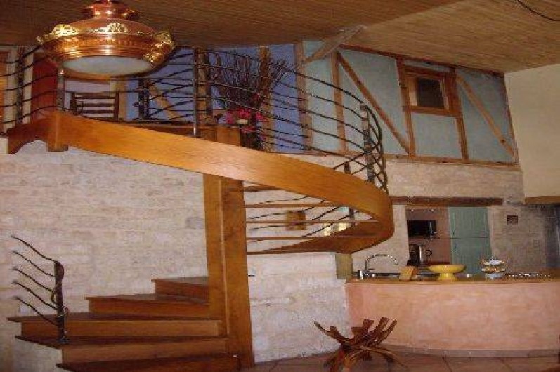 Location de vacances - Villa à Montdoumerc - Accès à l'étage