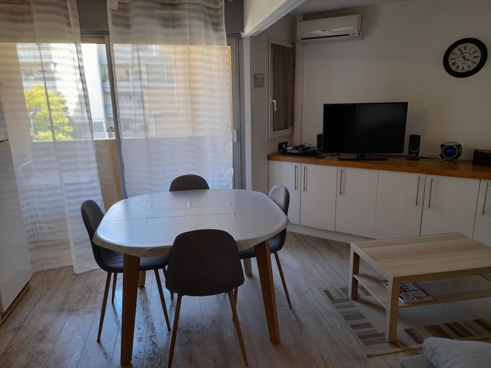 Location de vacances - Appartement à Sète - Salle à manger/salon