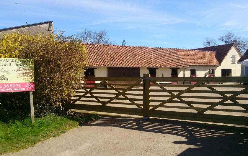 Location de vacances - Gîte à Saint-Martin-Choquel - Entrée de la ferme