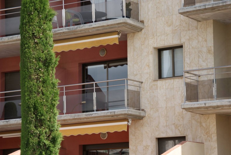 Location de vacances - Appartement à Empuriabrava - Vue extérieure Balcon