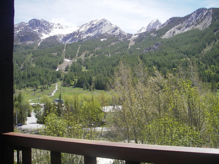 Location de vacances - Appartement à Le Monêtier-les-Bains - Vue d'été
