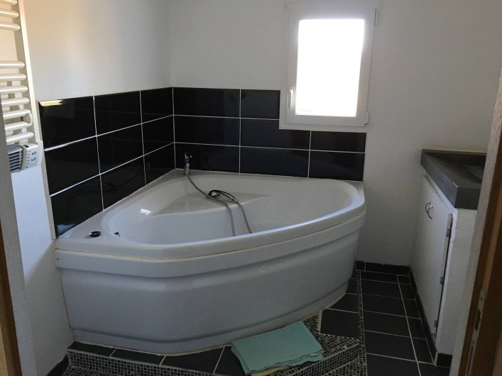 Location de vacances - Appartement à Montaren-et-Saint-Médiers