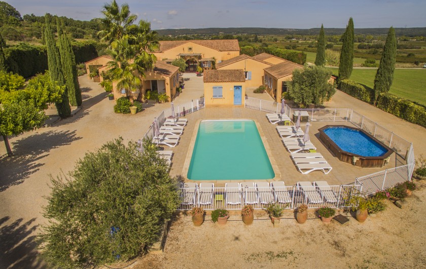 Location de vacances - Gîte à Collias - L'ensemble du  domaine
