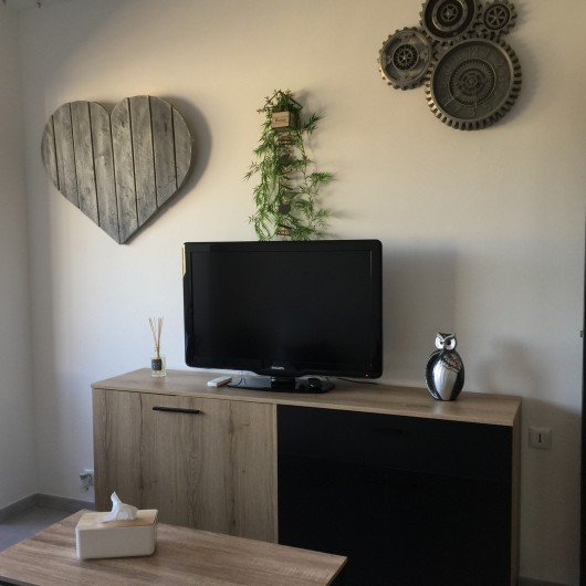 Location de vacances - Appartement à Bormes-les-Mimosas - TV grand écran
