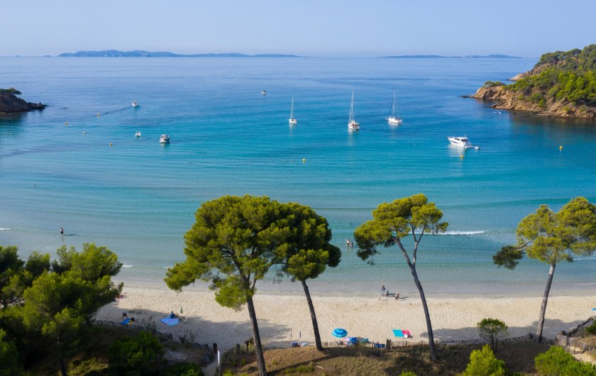 Location de vacances - Appartement à Bormes-les-Mimosas - Plage de de l'Estagnol Bormes