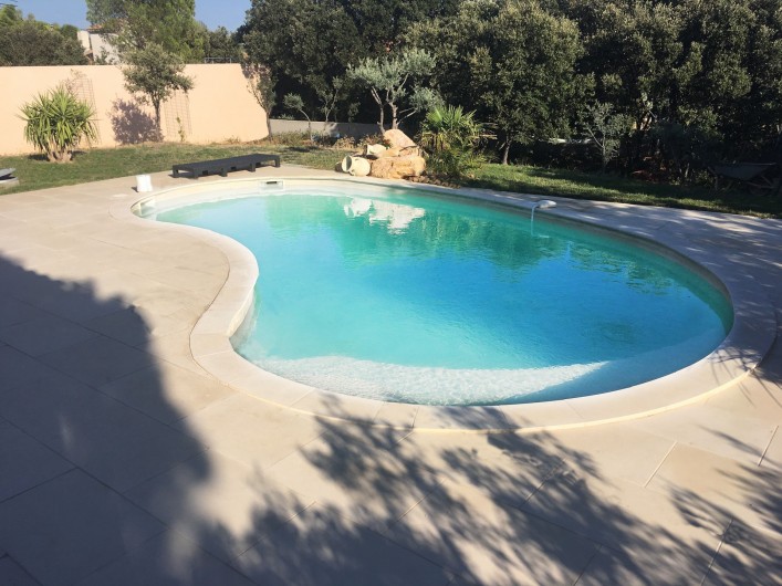 Location de vacances - Villa à Aureille - Piscine privée