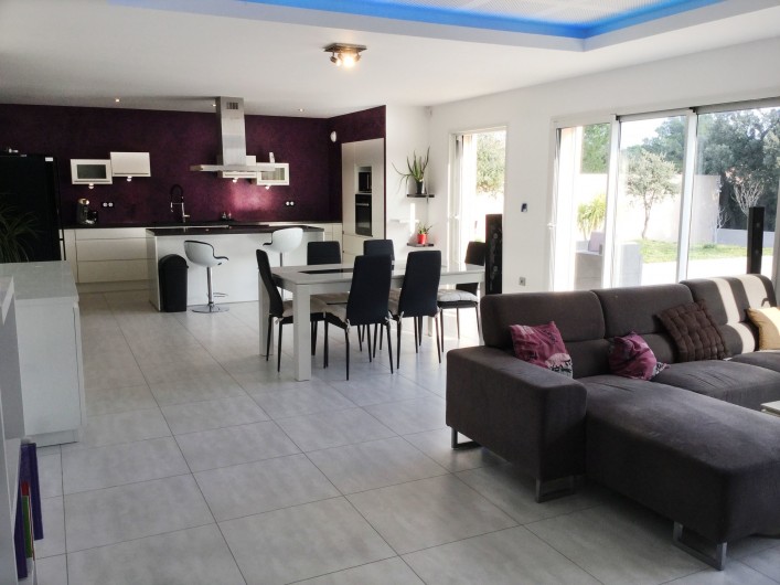 Location de vacances - Villa à Aureille - Séjour connecté de votre location saisonnière en Provence