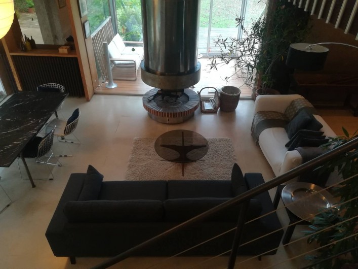 Location de vacances - Gîte à Saint-Georges-sur-Baulche - Séjour, vue plongeante de la mezzanine