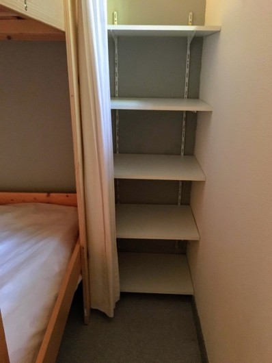 Location de vacances - Appartement à Cauterets - Rangement chambre 2