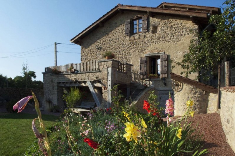 Location de vacances - Gîte à Chirassimont - Maison côté sud