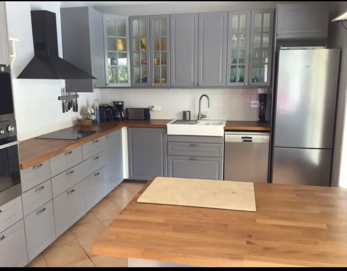 Location de vacances - Maison - Villa à Sanary-sur-Mer - Cuisine ouverte