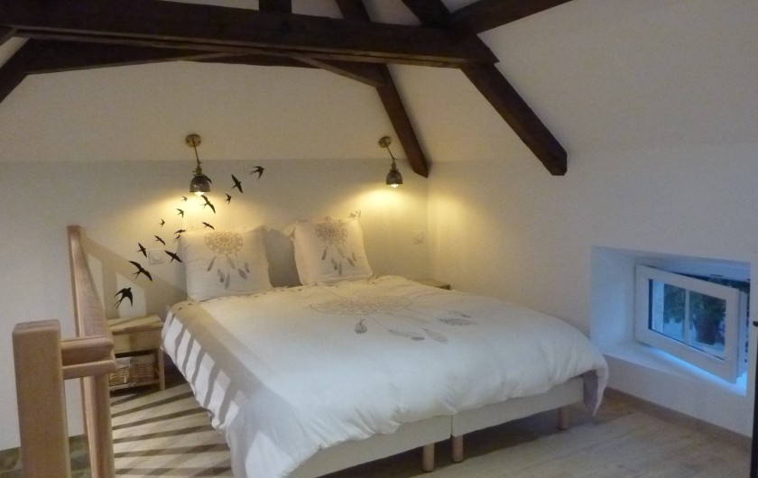 Location de vacances - Villa à Vosne-Romanée - Lit double chambre du haut