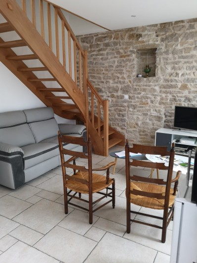 Location de vacances - Villa à Vosne-Romanée - coin salon télé par ADSL et connectée