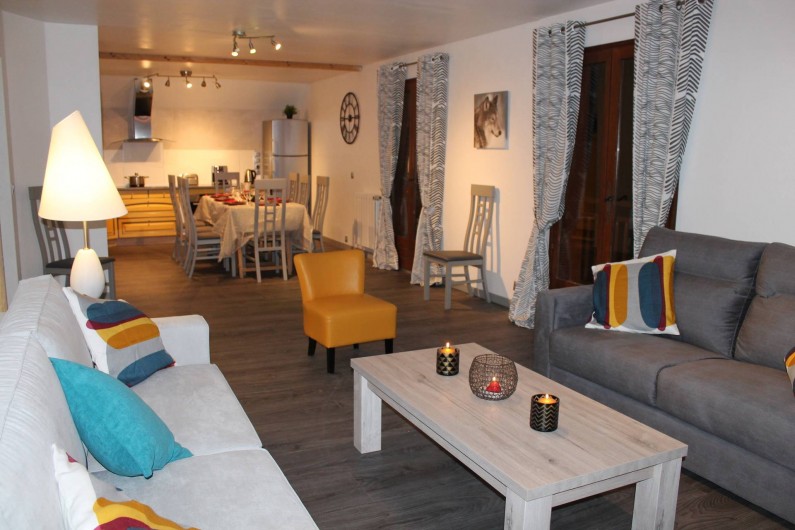 Location de vacances - Appartement à Valloire - Vue d'ensemble de la pièce de vie