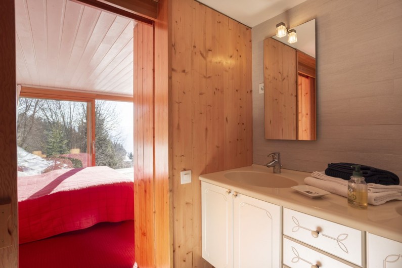 Location de vacances - Chalet à Bourg-Saint-Maurice - Sale de bain Chambre 1