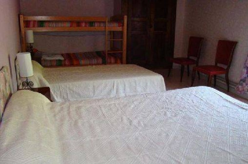 Location de vacances - Gîte à Bouvante - la combe  chambre à l'ouest