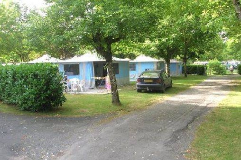 Location de vacances - Camping à Neuvic