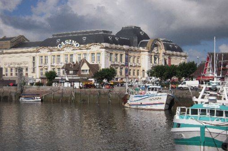 Location de vacances - Maison - Villa à Trouville-sur-Mer - Casino