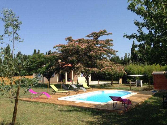Location de vacances - Villa à Camélas - jardin piscine