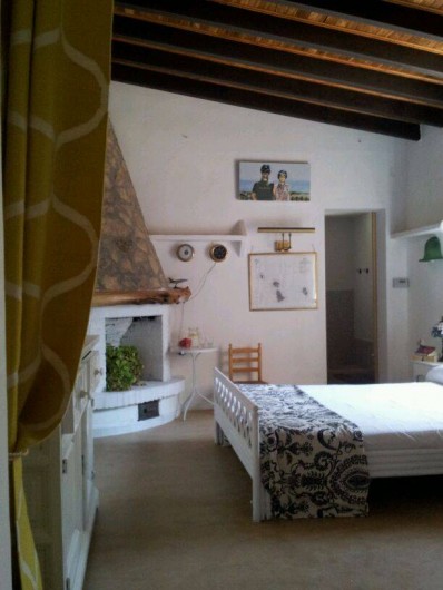 Location de vacances - Villa à Cap de Barbaria - Main room with a salle de douche en suite