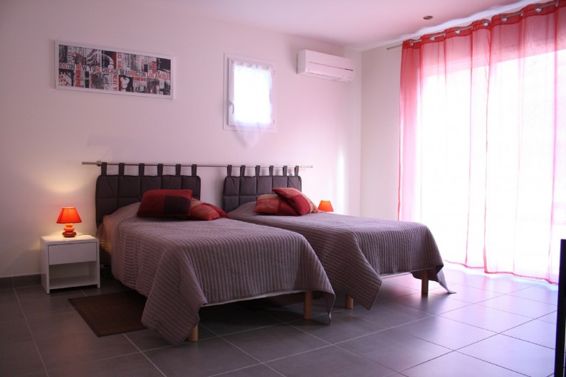 Location de vacances - Villa à Calcatoggio - Chambre enfants