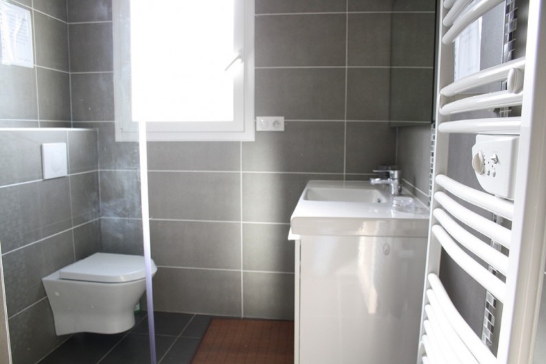 Location de vacances - Villa à Calcatoggio - Salle de bain 2