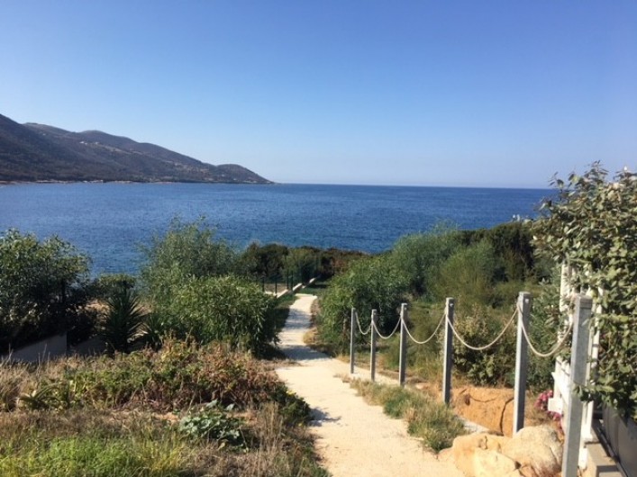 Location de vacances - Villa à Calcatoggio - Descente plage