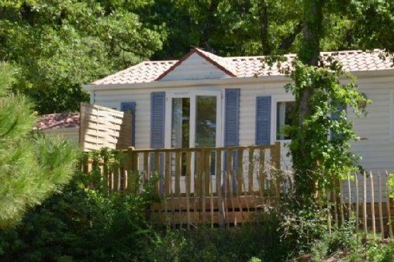 Location de vacances - Camping à Saint-Paul-Trois-Châteaux