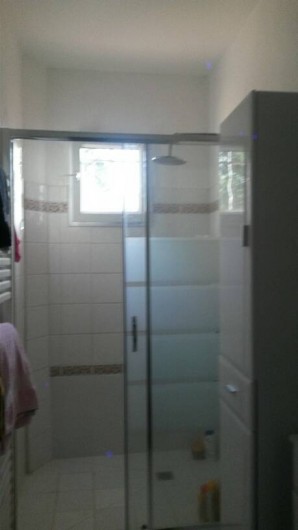 Location de vacances - Appartement à Sainte-Maxime - douche