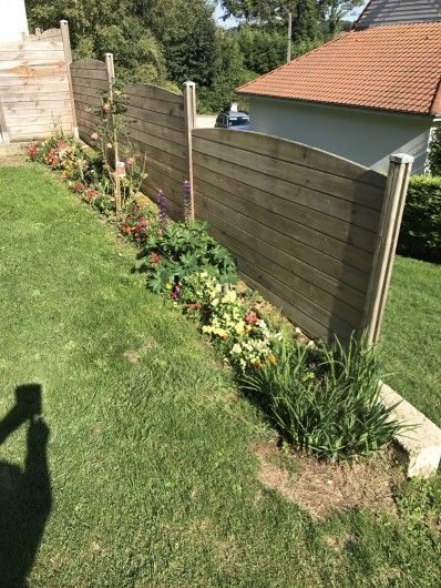 Location de vacances - Gîte à Beussent - JARDIN FLEURI