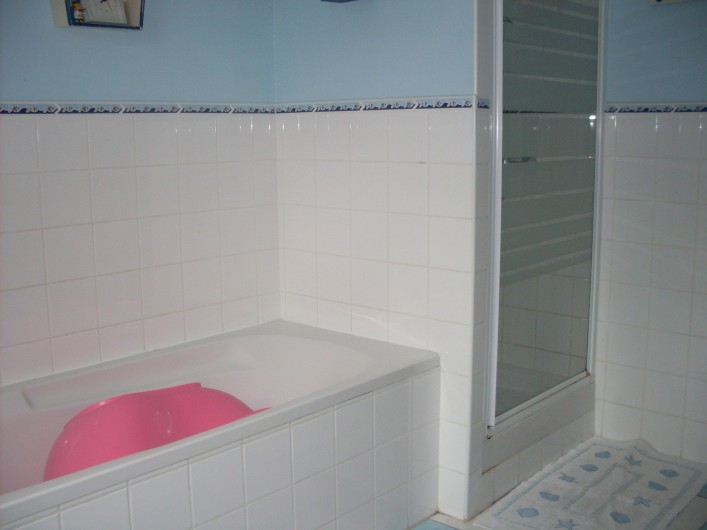 Location de vacances - Gîte à Beussent - SALLE DE BAINS ETAGE
