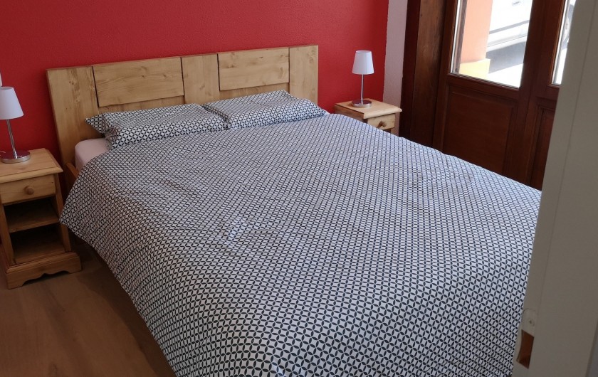 Location de vacances - Appartement à Gérardmer - CHAMBRE ROUGE