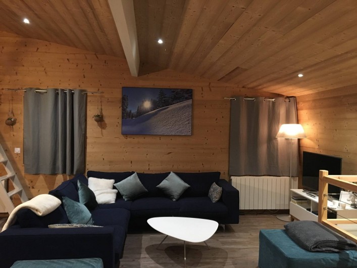 Location de vacances - Chalet à Les Avanchers-Valmorel - séjour, tv, dvd, console de jeux wii, wifi gratuit