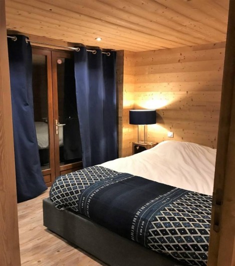Location de vacances - Chalet à Les Avanchers-Valmorel - chambre 3 2 places  chambre 4  2 places 1 salle de bain + 1 toilette