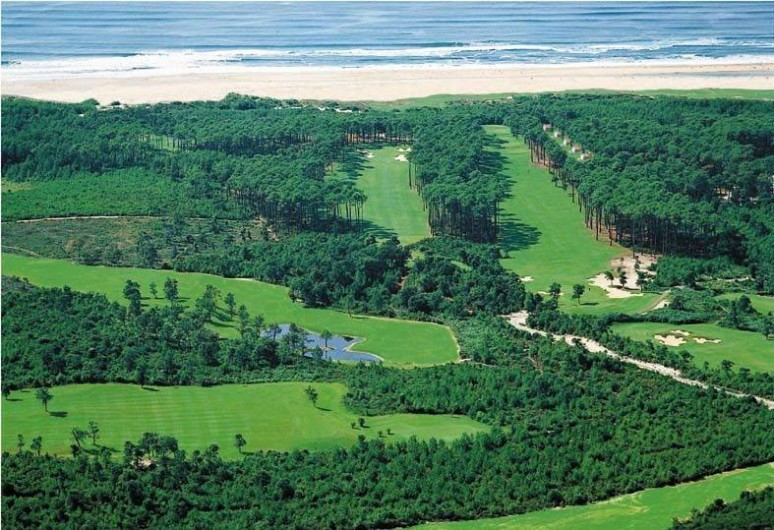 Location de vacances - Appartement à Moliets-et-Maa - vue aérienne du golf . trou N° 17 à droite