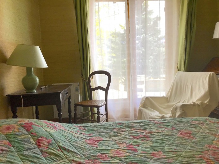 Location de vacances - Chalet à Briançon - chambre sur terrasse