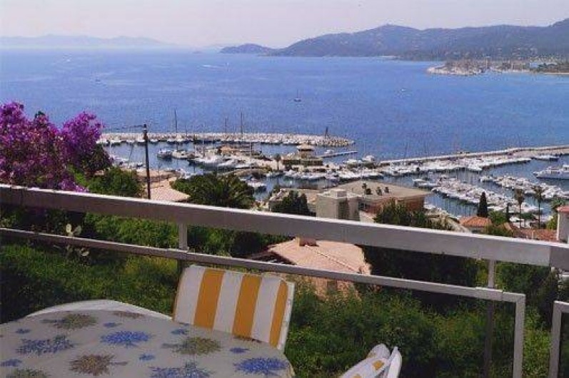 Location de vacances - Appartement à Le Lavandou