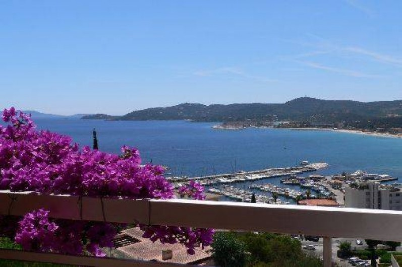 Location de vacances - Appartement à Le Lavandou