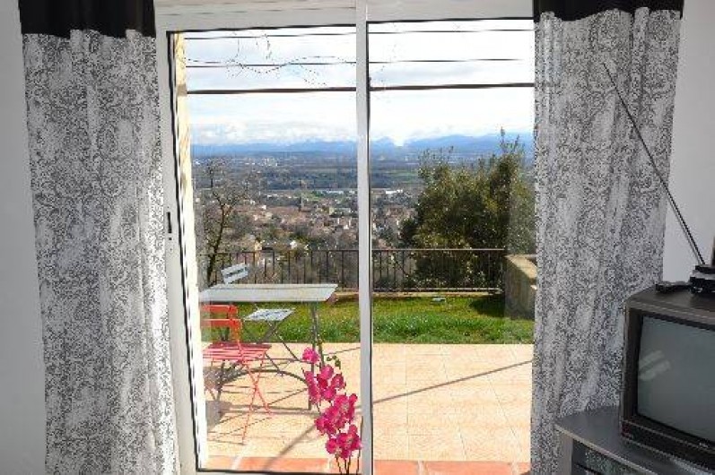 Location de vacances - Appartement à Le Teil - Baie vitrée de l'appartement