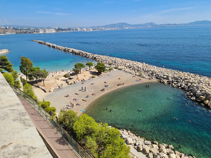 Location de vacances - Villa à Marseille - Plage de Corbières