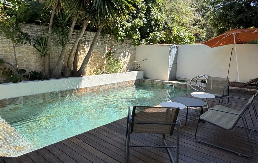 Location de vacances - Villa à Marseille - Piscine + terrasse