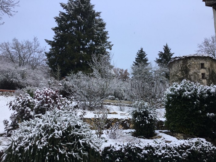 Location de vacances - Chambre d'hôtes à Saint-Sozy - Le jardin en hiver