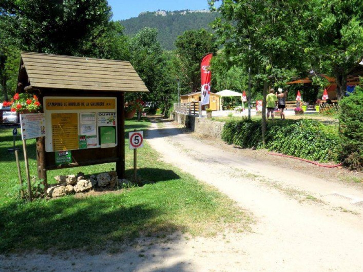 Location de vacances - Camping à Rivière-sur-Tarn