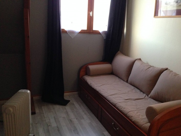 Location de vacances - Appartement à Fort-Mahon-Plage - chambre avec lit gigogne, soit 2 lits d'une personne