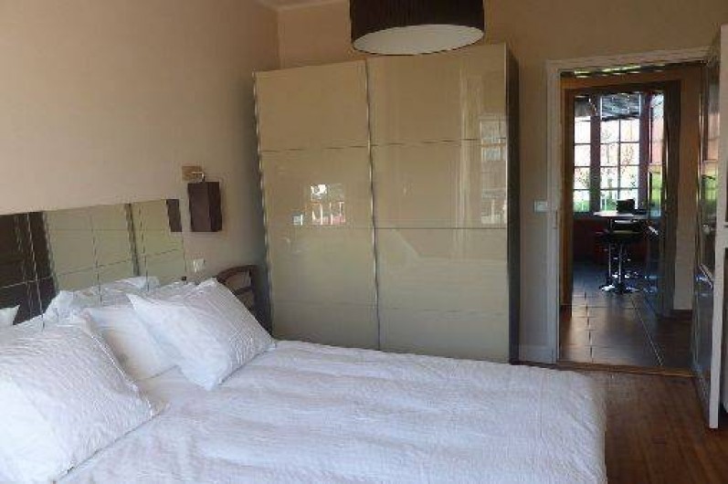 Location de vacances - Appartement à Saint-Malo - Chambre 1                                 literie en 160x200 Bultex